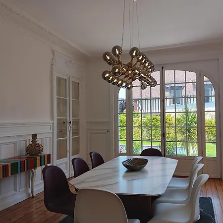L Eneide Villa Deauville